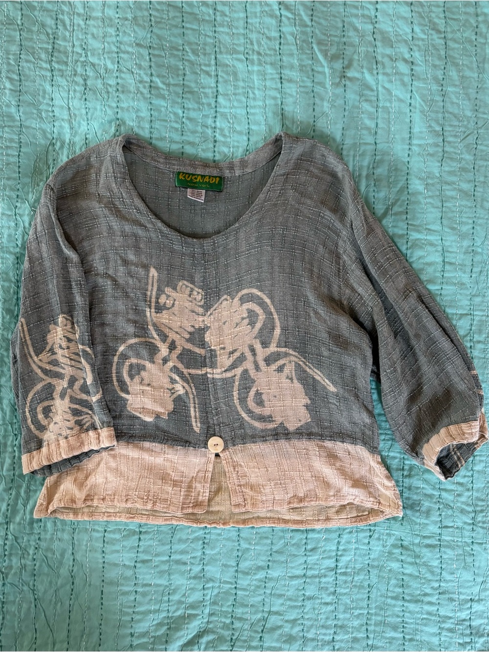 Vintage Kusnadi New York Crinkle Rayon Ramie Cropped Blouse, Artwear, Size 6